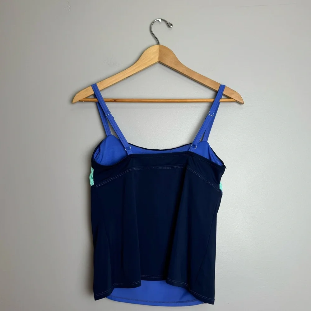 Nike color block blue/teal tankini swim top only size large - Picture 3 of 10